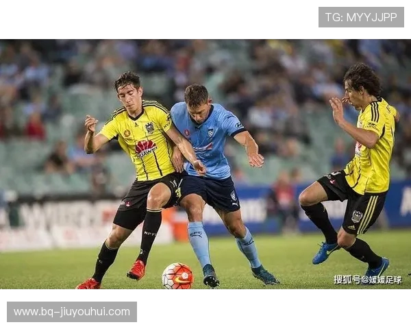 足球比赛的周期安排及赛事频率分析：不同赛事与联赛的时间间隔探讨